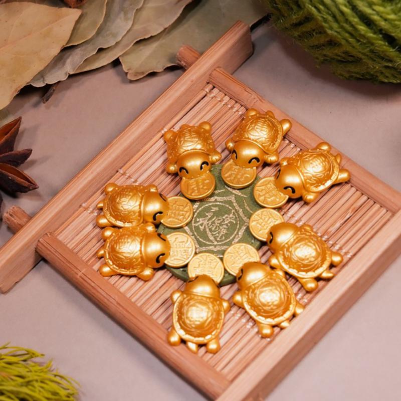 Mini Golden Money Biting Turtl - Longevity Health & Wellness Hotel recension och pris